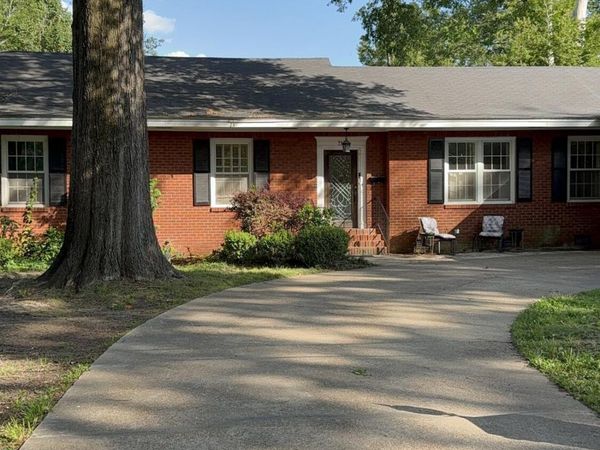 716 Bell Avenue, Greenwood, MS 38930