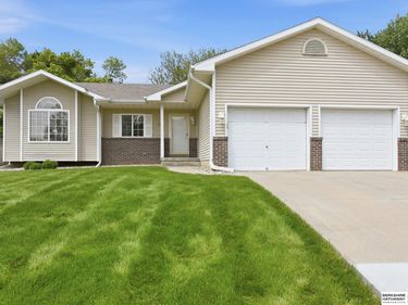 3510 N 124th Street , Omaha, NE 68164