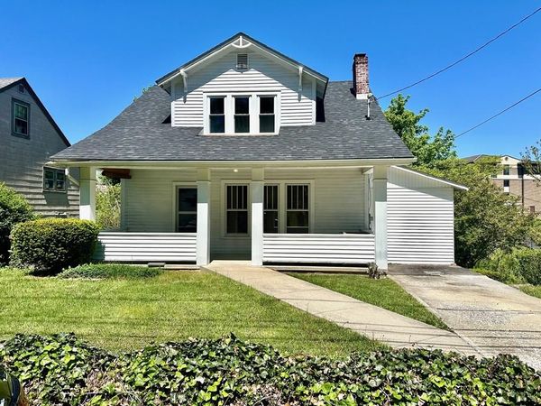 111 Grove Avenue, BECKLEY, WV 25801