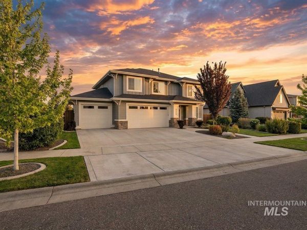 5986 N Vicenza Ave., Meridian, ID 83646