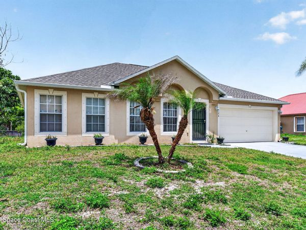 426 Wildwood Avenue SW, Palm Bay, FL 32908