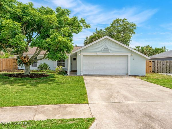 2705 Raintree Lake Circle , Merritt Island, FL 32953