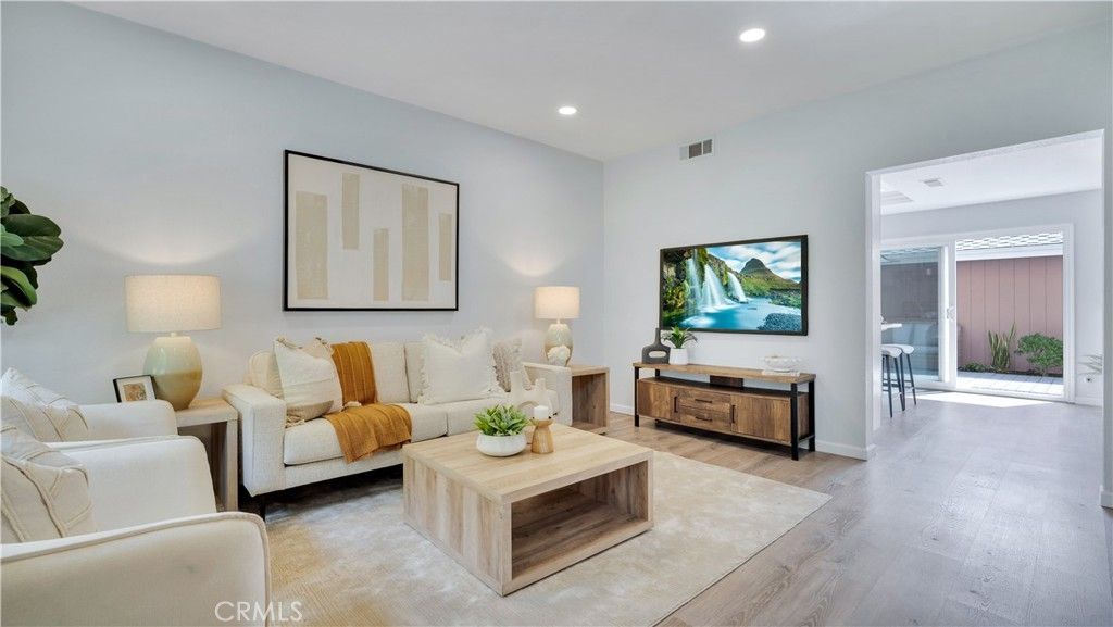 178 Monroe, Irvine, CA 92620 Main Photo