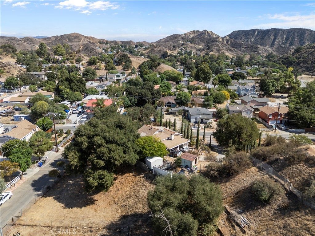 29027 Val Verde Road, Val Verde, CA 91384 Main Photo