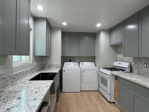 24241 Madison, Torrance, CA 90505