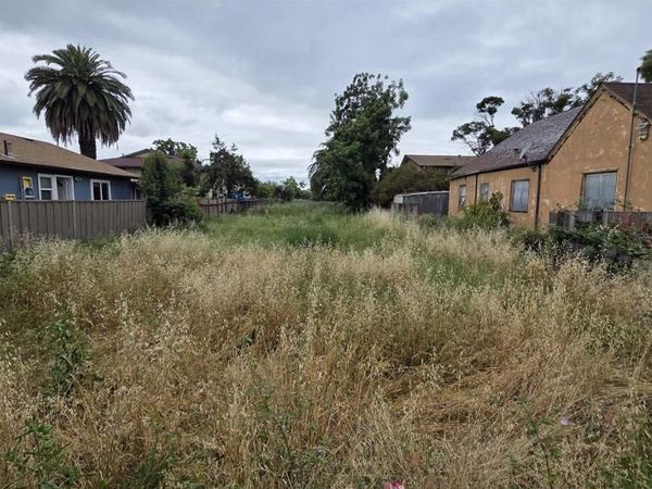 29181 Dixon St, Hayward, CA 94544