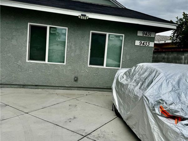 9431 Nagle Avenue, Arleta, CA 91331