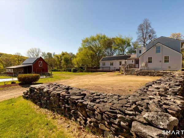 829 Stafford, Mansfield, CT 06268