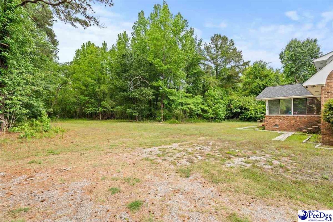 1403 Pheasant Rd Photo 42