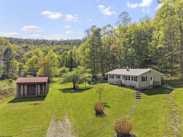 61 Smith Bridge Road, Helvetia, WV 26224
