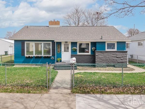 1518 Stephenson Avenue, Escanaba, MI 49829