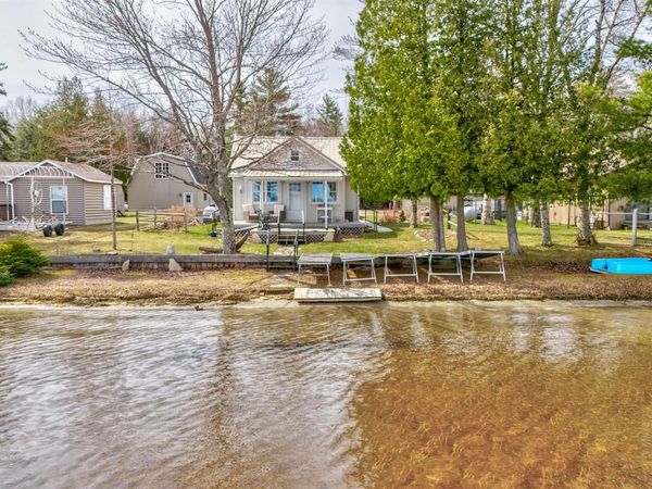 546 W Gulliver Lake Road, Doyle Twp, MI 49840