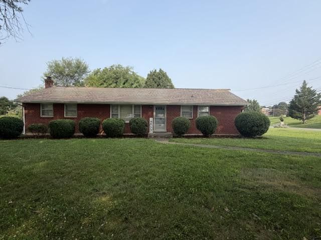 1229 Mountain View Rd, Vinton, VA 24179 Main Photo