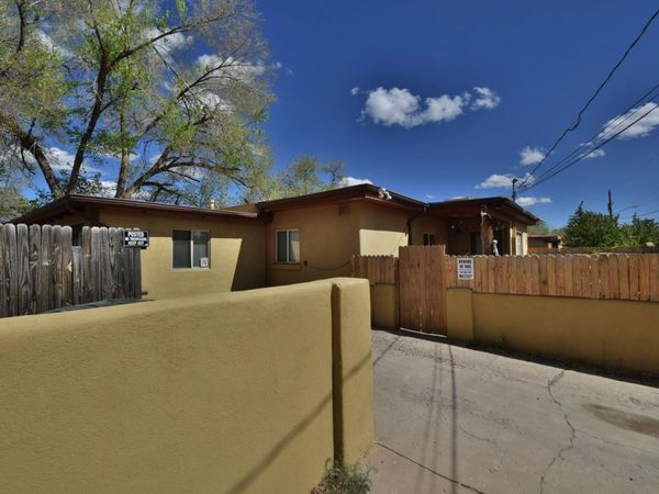 1607 5th Street , Santa Fe, NM 87505