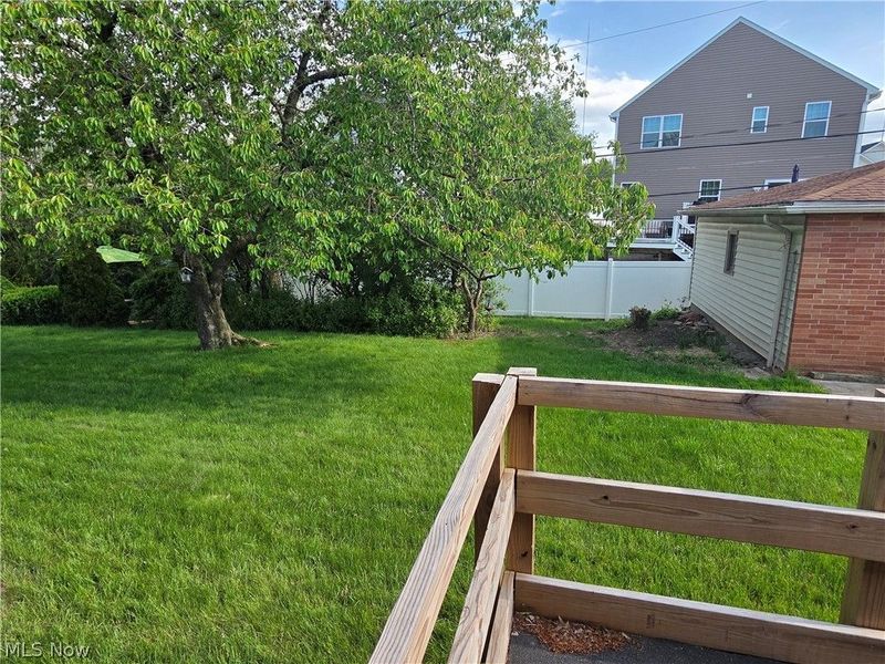 1423 Roanoke Drive , Parma, OH 44134 Photo 11