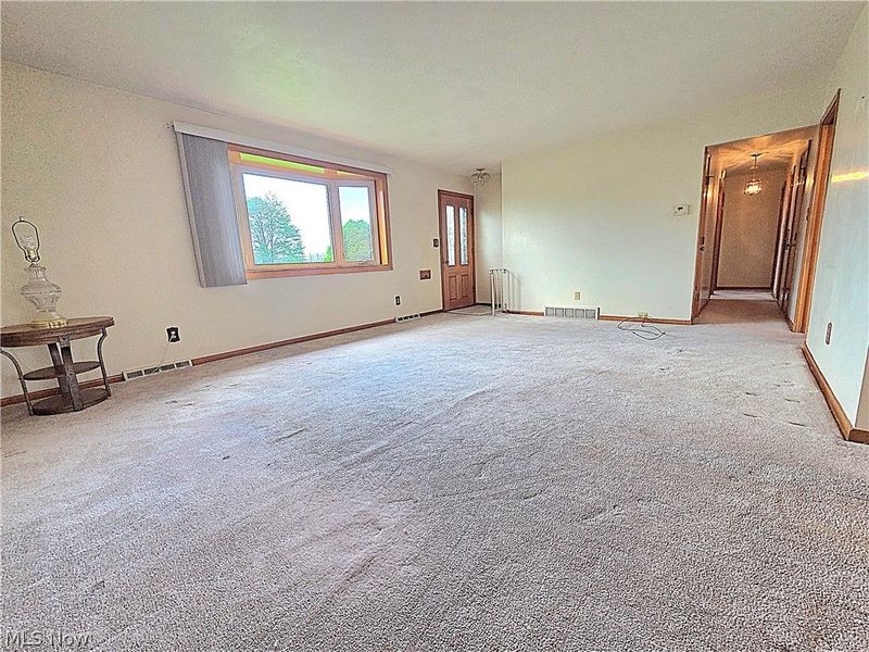 1423 Roanoke Drive , Parma, OH 44134 Photo 30
