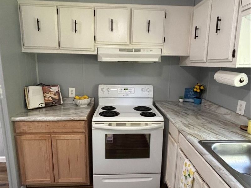 12783 Main Market Road, Garrettsville, OH 44231 Photo 10