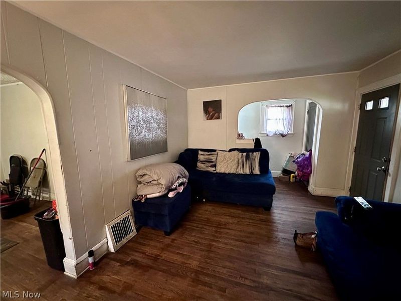 1127 East Avenue, Akron, OH 44307 Photo 5