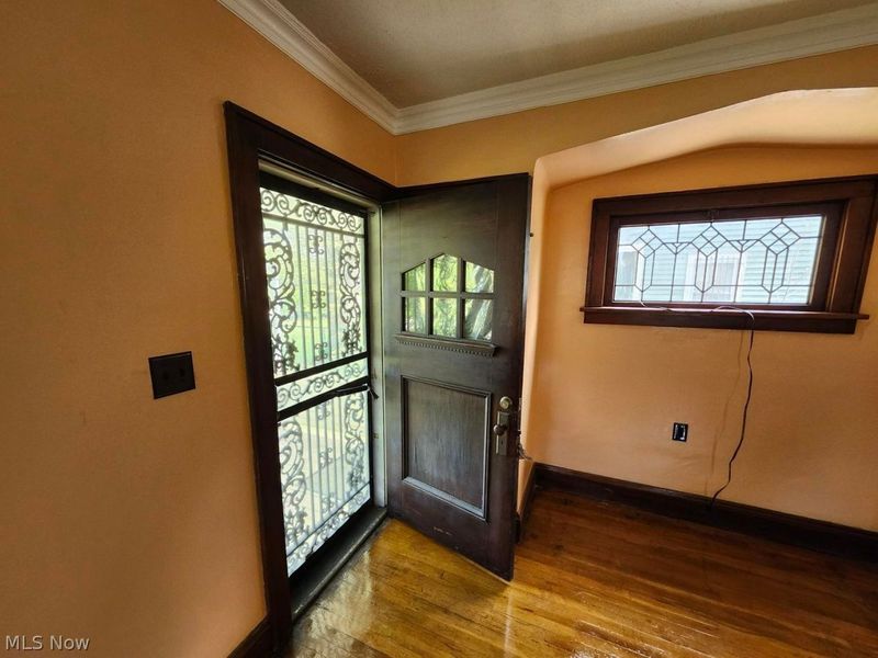 10905 Eliot Avenue, Cleveland, OH 44104 Photo 5