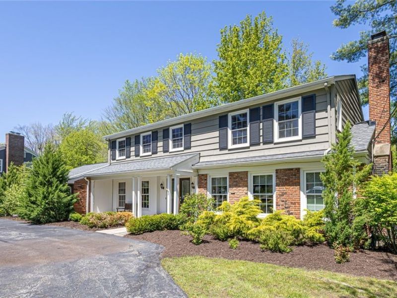 32255 Creekside Drive , Pepper Pike, OH 44124 Photo 2