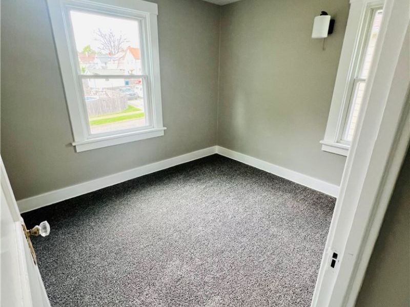 335 Forsythe Avenue, Girard, OH 44420 Photo 10