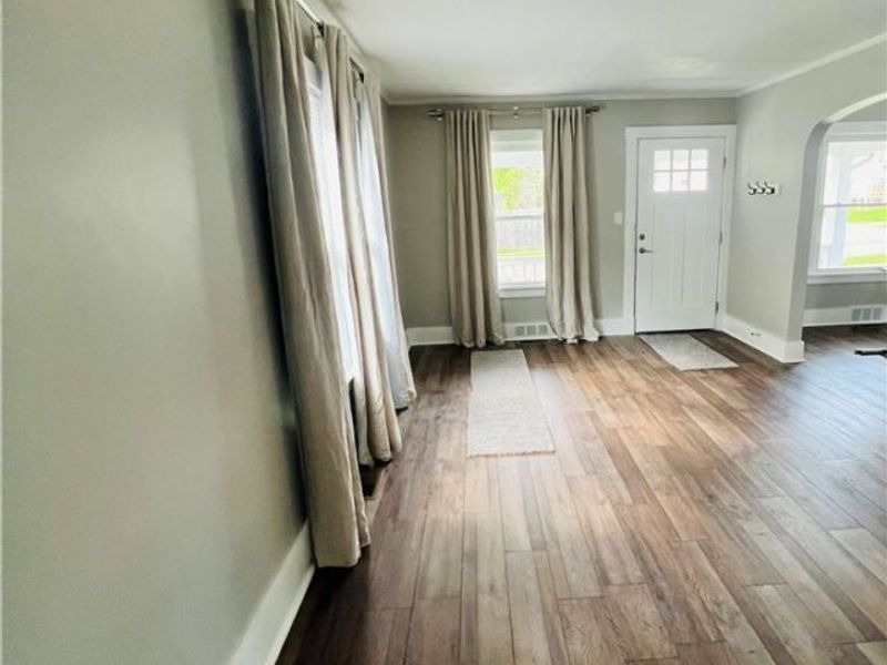 335 Forsythe Avenue, Girard, OH 44420 Photo 8