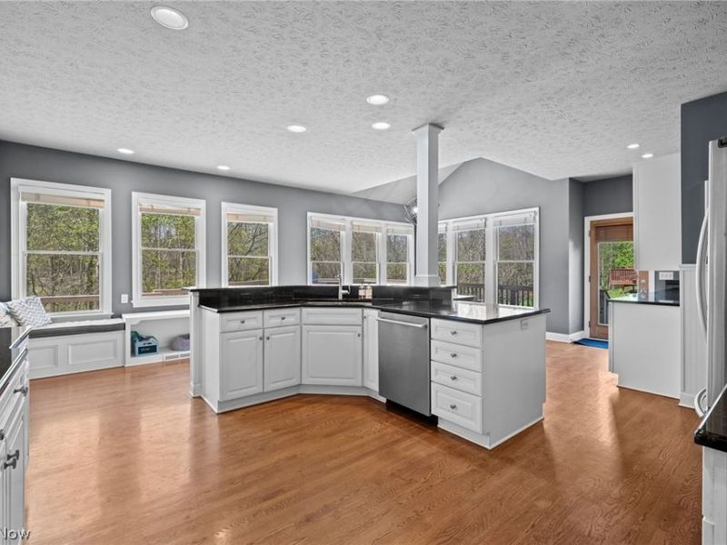 37174 Tidewater Drive, Solon, OH 44139 Photo 21