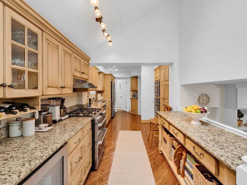 21280 Maplewood Avenue, Rocky River, OH 44116 Photo 13