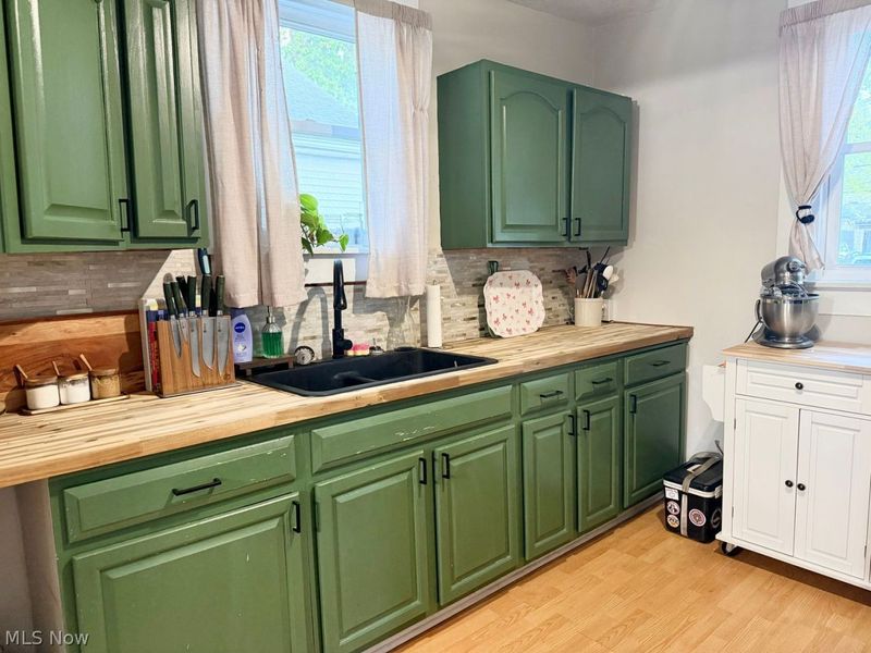 1024 Washington Avenue, Louisville, OH 44641 Photo 8