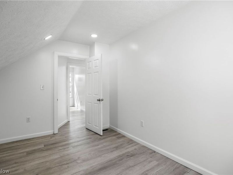 929 Washington Avenue, Lorain, OH 44052 Photo 22
