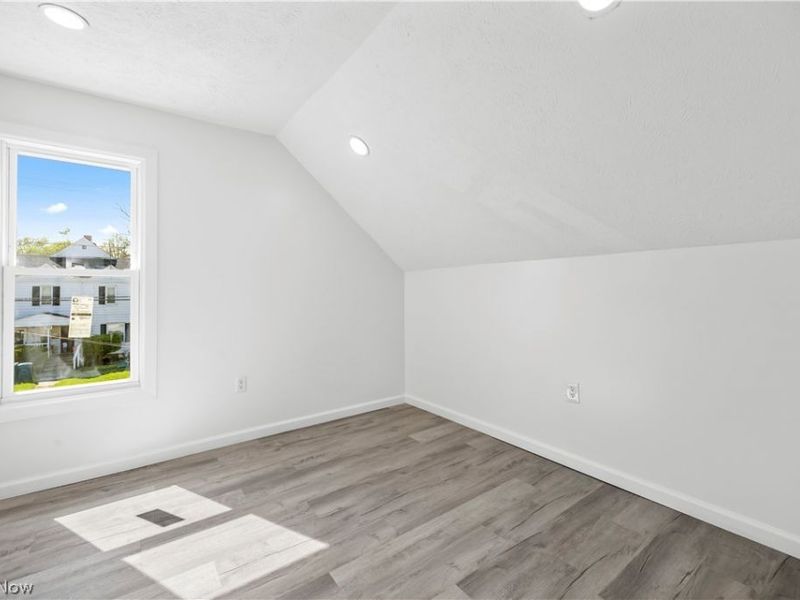 929 Washington Avenue, Lorain, OH 44052 Photo 28
