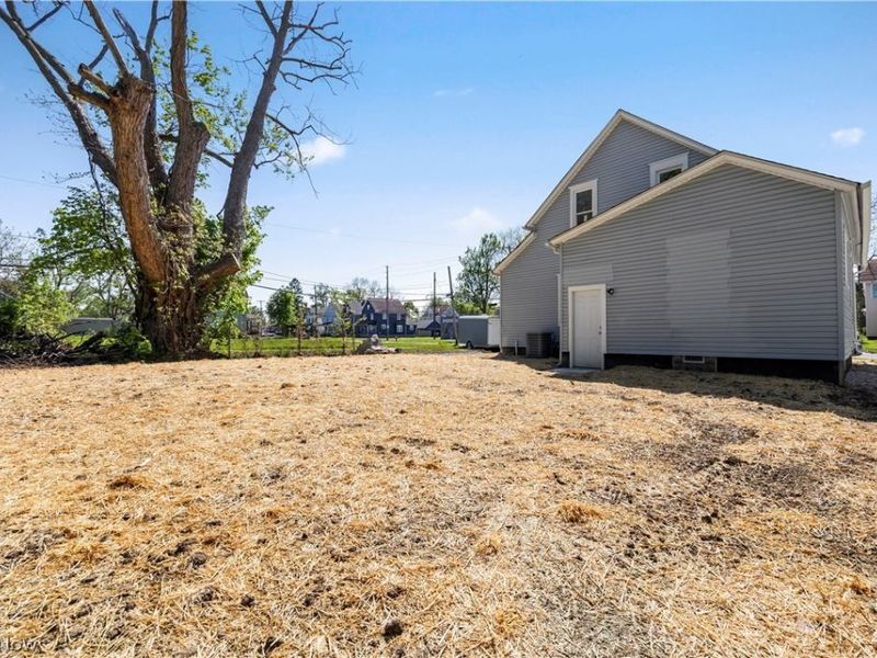 929 Washington Avenue, Lorain, OH 44052 Photo 37