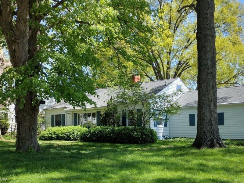 1457 Bellevue Drive, Wooster, OH 44691 Photo 2