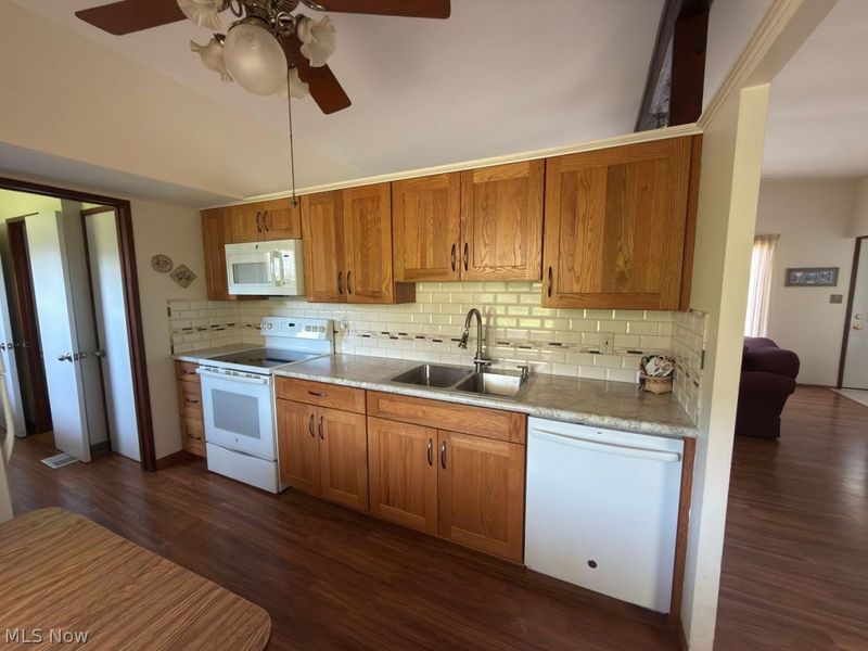 6401 Sherborn Road, Parma Heights, OH 44130 Photo 8