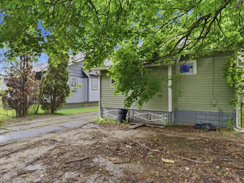12300 Craven Avenue, Cleveland, OH 44105 Photo 30