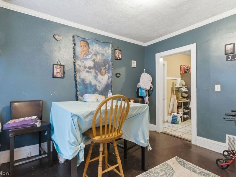 12300 Craven Avenue, Cleveland, OH 44105 Photo 8