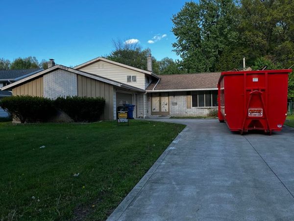 3957 Woodpark Lane , North Olmsted, OH 44070