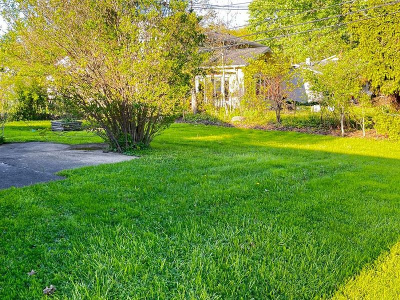 3957 Woodpark Lane, North Olmsted, OH 44070 Photo 2