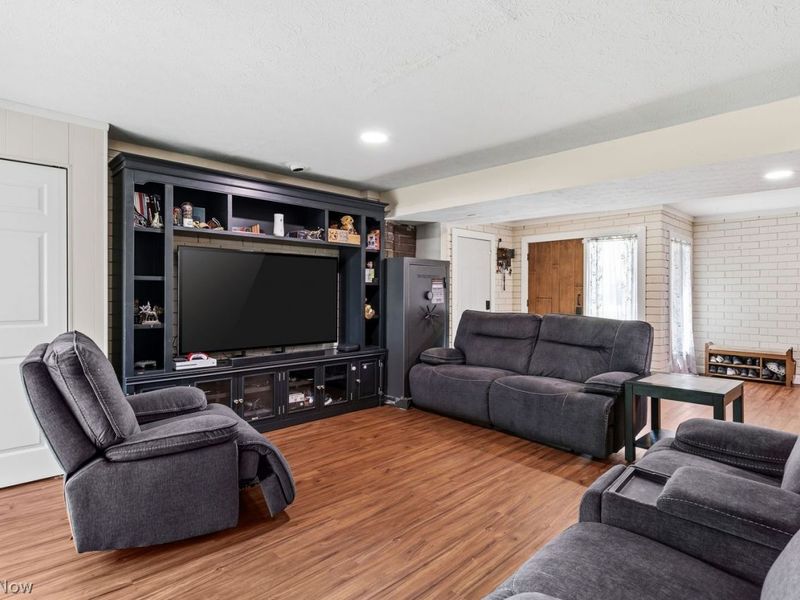 6885 Kepler Road , Clinton, OH 44216 Photo 26
