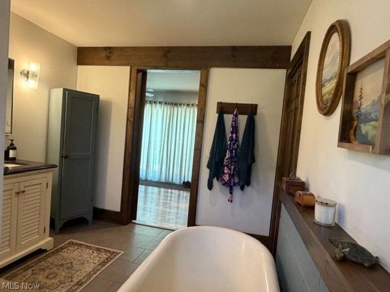 5548 Breezewood Circle NE, Canton, OH 44705 Photo 23