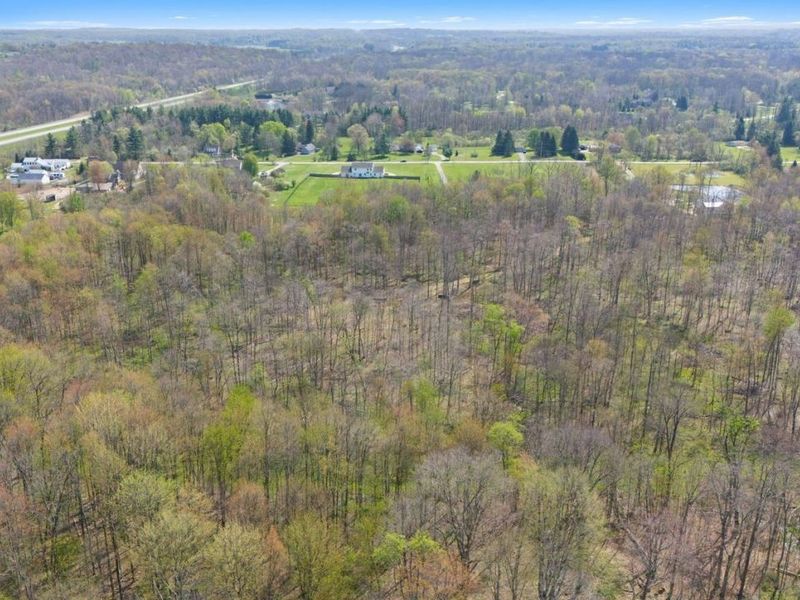 17990 Snyder Road, Chagrin Falls, OH 44023 Photo 16