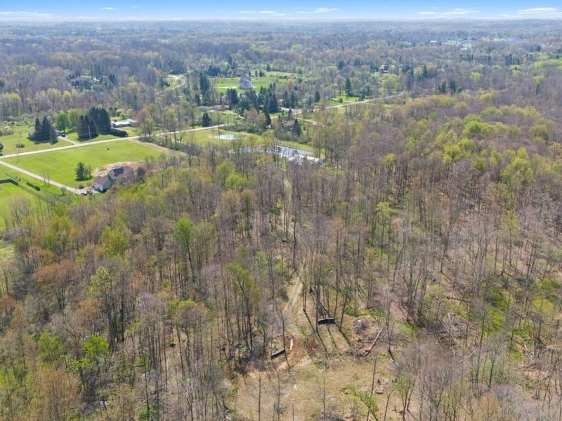 17990 Snyder Road, Chagrin Falls, OH 44023 Photo 19