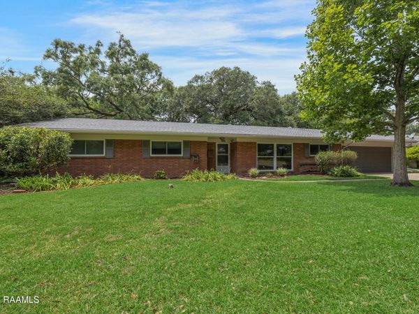 222 Louise Drive, Lafayette, LA 70506