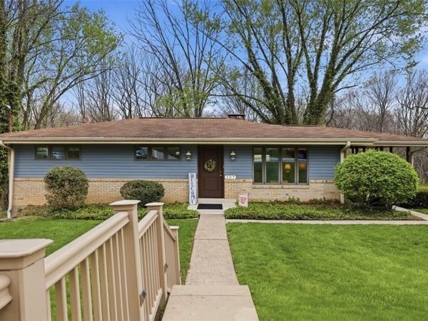 157 Broadbent Rd , Sewickley, PA 15143
