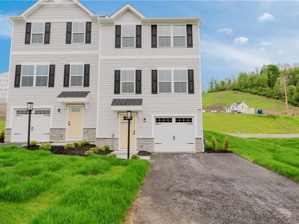 157 White Oak Drive , Unit A, Evans City, PA 16033