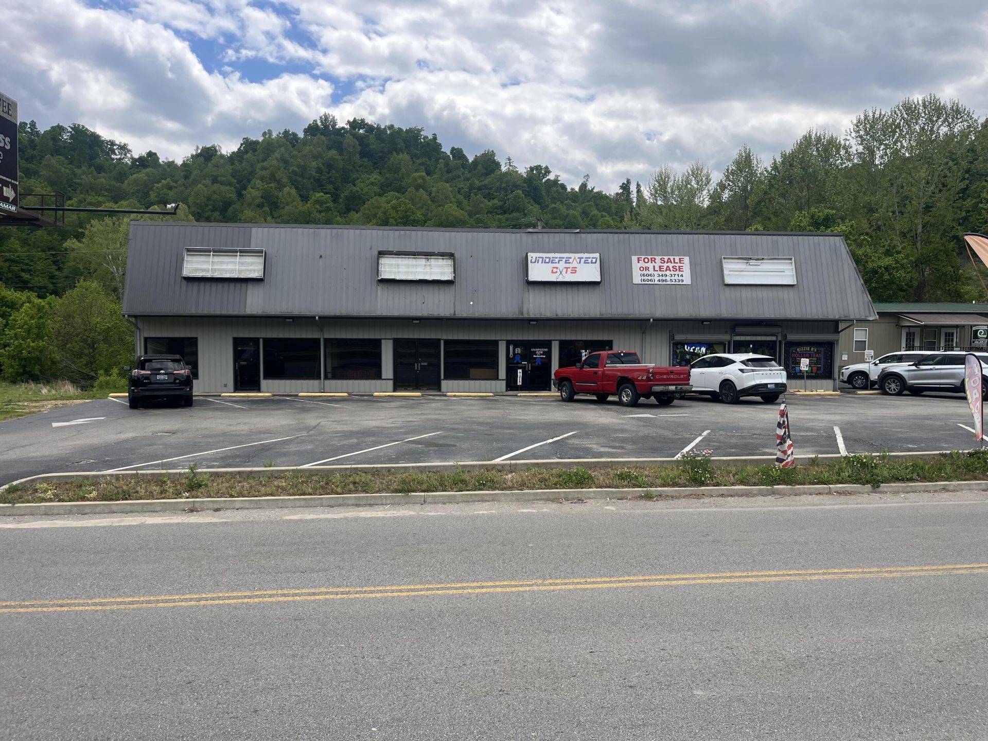 610 Tom Frazier Way, Salyersville, KY 41465