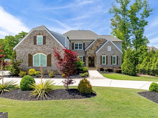 2082 Covered Bridge Drive, Braselton, GA 30517