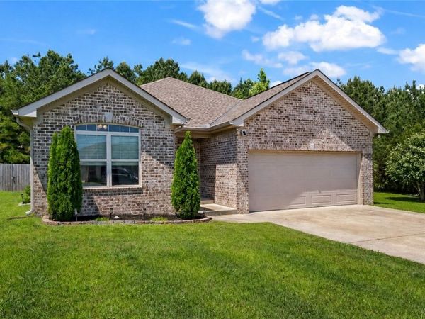 4920 Crosshill Lane, Northport, AL 35473