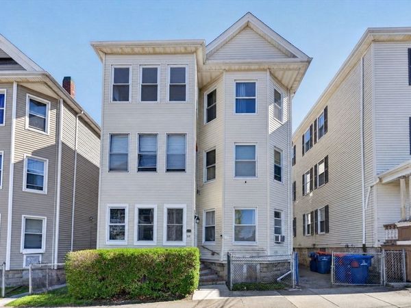 128 Mott St, New Bedford, MA 02744