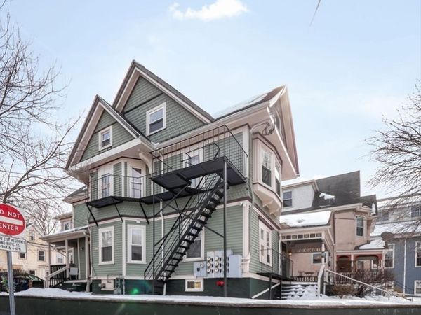 97 College Ave, Unit 5, Somerville, MA 02144